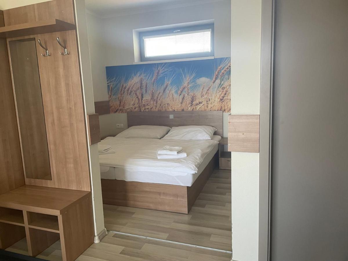 Apartmany Vera Bešeňová Eksteriør billede