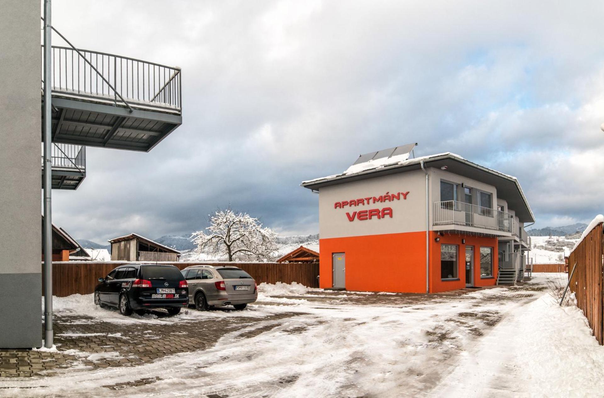 Apartmany Vera Bešeňová Eksteriør billede