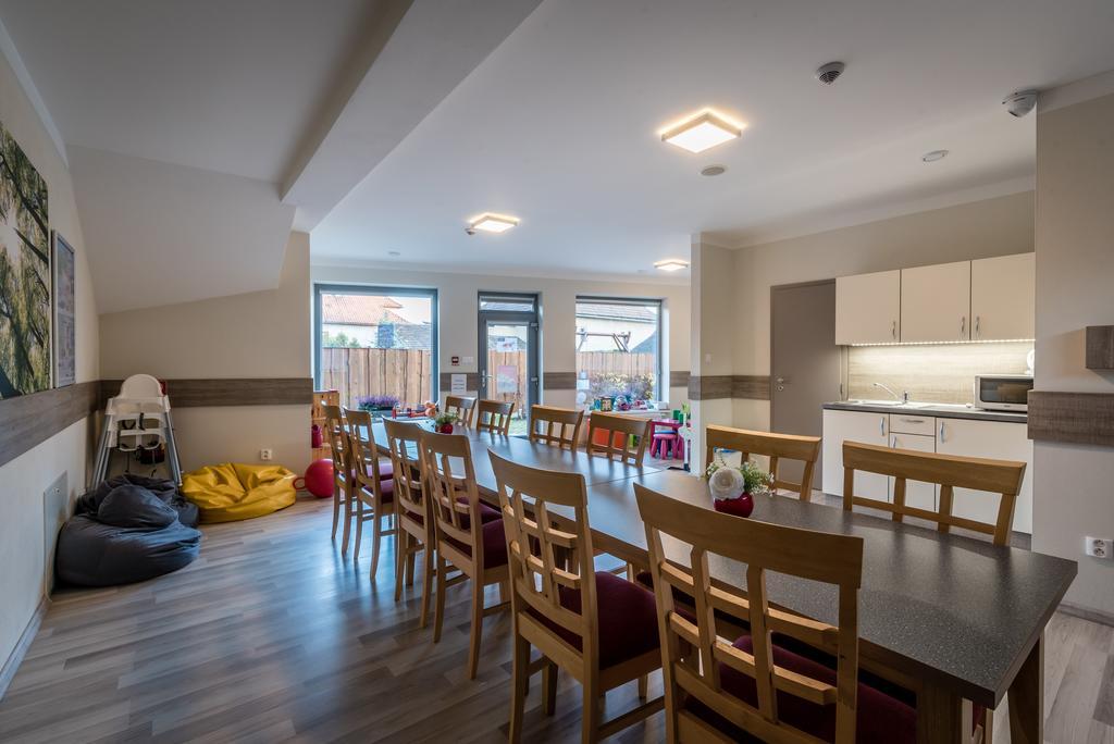 Apartmany Vera Bešeňová Eksteriør billede